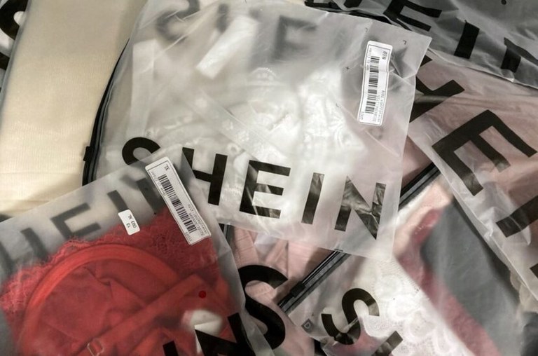 Shein-ek Paraguaik baino gehiago kutsatzen du Shein-ek Paraguaik baino gehiago kutsatzen du