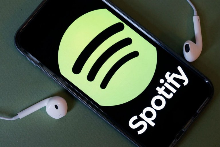 Spotifyk hamar urte! Spotifyk hamar urte!
