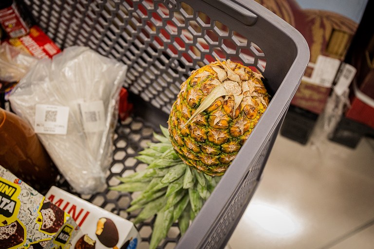 Supermerkatu kate ezagun batean ligatzearen moda berriak Ertzaintzaren esku-hartzea eragin zuen Bilbon