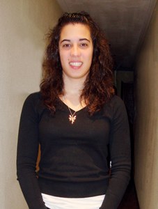 Tania Calvok zilarrezko domina kolkoratu du Tania Calvok zilarrezko domina kolkoratu du