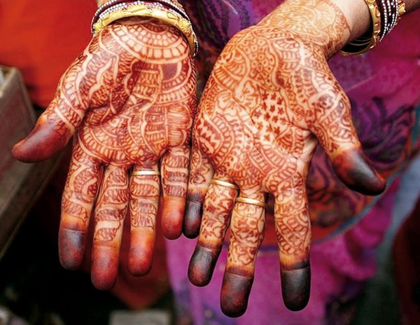 Tatuatzaileak Bombayn Tatuatzaileak Bombayn