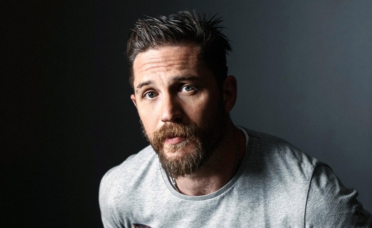 Tom Hardy guztia utzi eta etxeko ogia egiten hastea planteatu da Tom Hardy guztia utzi eta etxeko ogia egiten hastea planteatu da