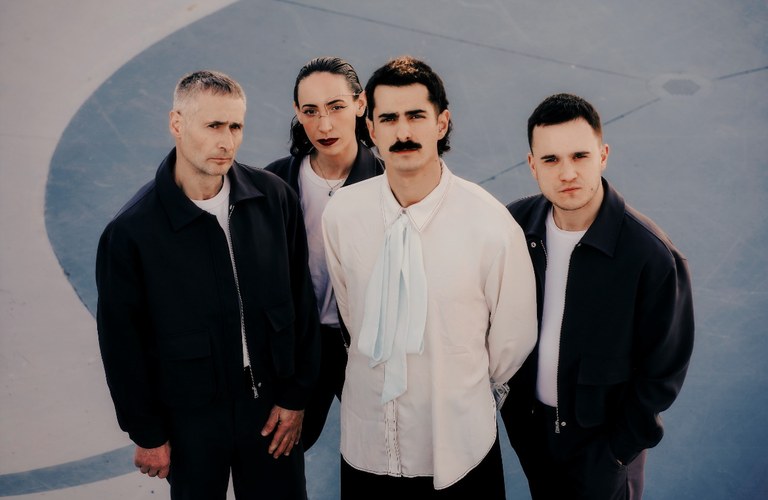 Tom Lizarazu (Bulego): “Bideak erakutsi digu euskarak ateak itxi beharrean, ateak ireki dizkigula”