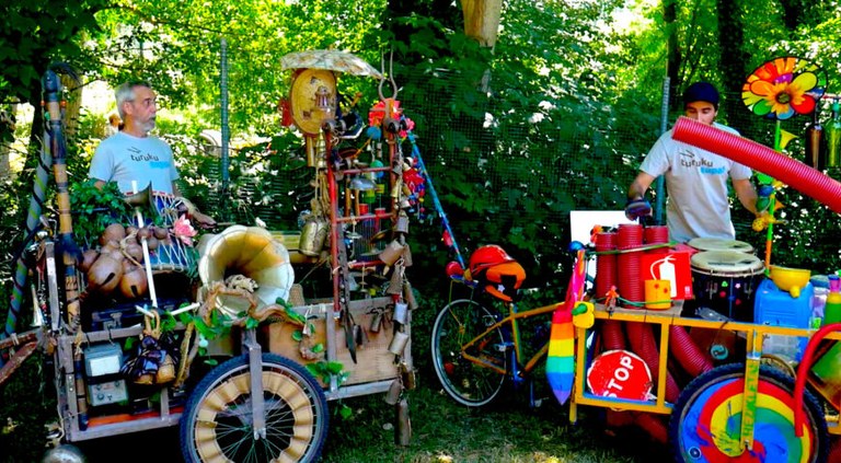 Turukutupa konpainiaren musika ikuskizun hezigarria izango da gaur Iruñean