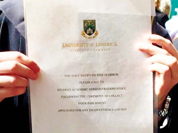 Unibertsitate ikasketak amaitu zituela uste… Unibertsitate ikasketak amaitu zituela uste…