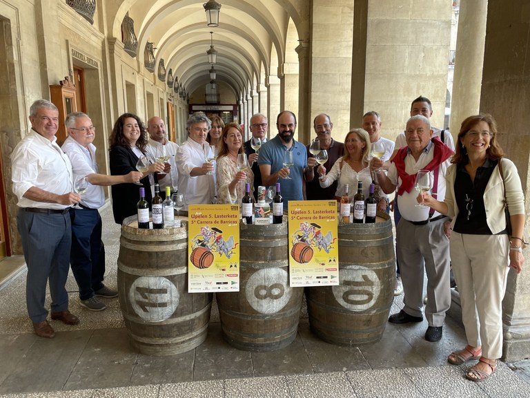 Upelen Lasterketa egingo dute astelehenean Gasteizen