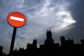 Urte osoko soldata trafiko-isunetan Urte osoko soldata trafiko-isunetan