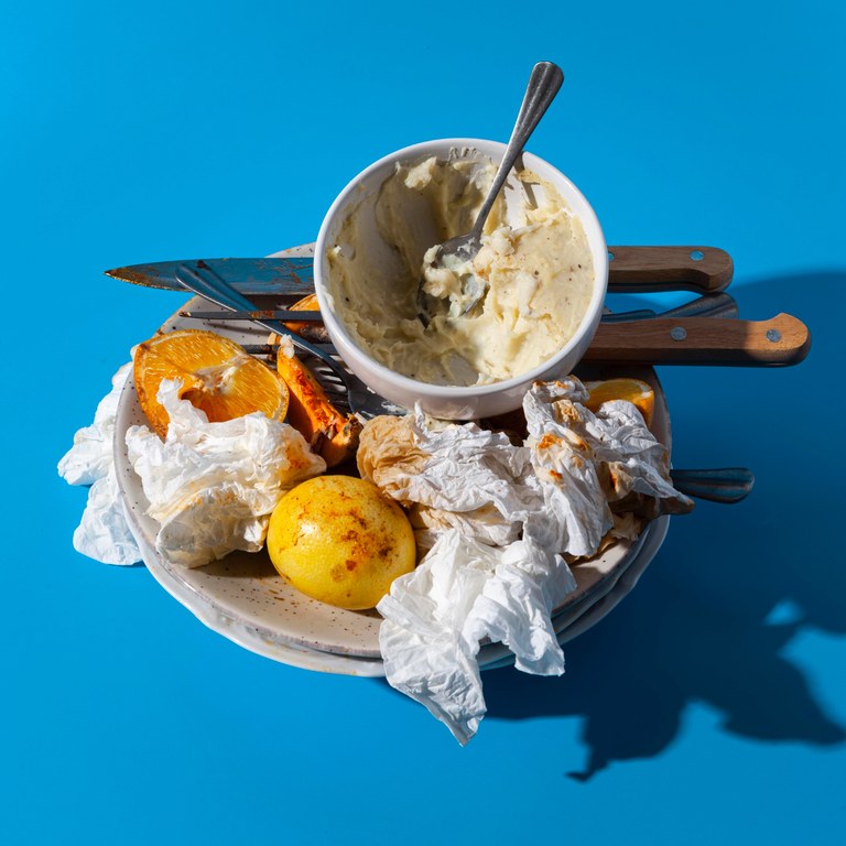 Urtero zaborretara botatzen den janariarekin, gosea pairatzen dutenentzat egunean 1,3 otordu bermatuko lirateke