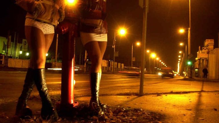 Vancouver hirian langile sexualek lehentasuna izango dute koronabirusaren aurkako txertoak jasotzerako orduan Vancouver hirian langile sexualek lehentasuna izango dute koronabirusaren aurkako txertoak jasotzerako orduan