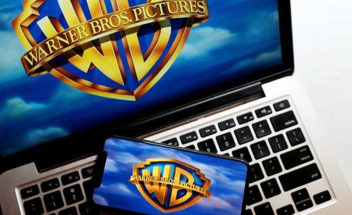 Warner Bros-ek 2021. urtetik aurrera modu hibridoan estreinatuko ditu bere pelikulak Warner Bros-ek 2021. urtetik aurrera modu hibridoan estreinatuko ditu bere pelikulak