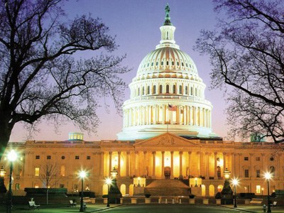Washingtonera begira, osasun sistemaren erreforma dela-eta Washingtonera begira, osasun sistemaren erreforma dela-eta