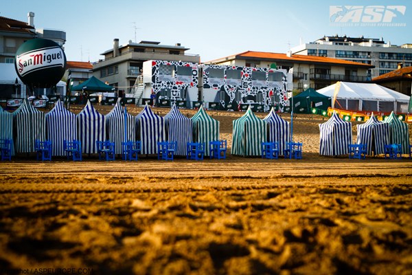 Zarautz, nazioarteko surfaren topagune Zarautz, nazioarteko surfaren topagune