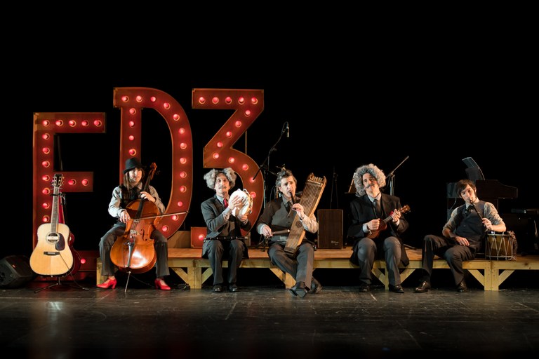 EZ DOK HIRU-Guillermo Casas1.jpg