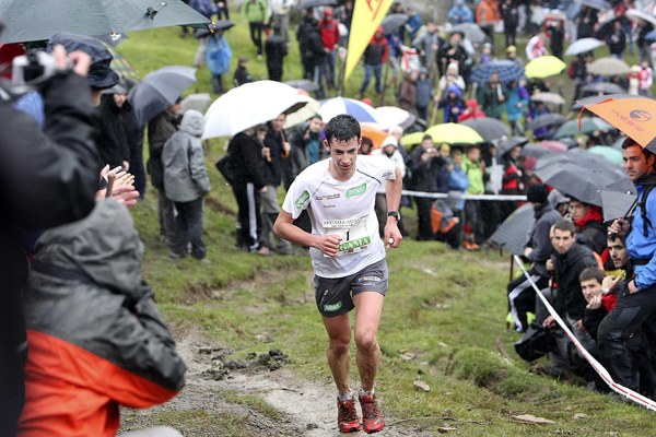 Zegama-Aizkorri mendi maratoiak munduko korrikalari onenak ekarriko ditu gurera Zegama-Aizkorri mendi maratoiak munduko korrikalari onenak ekarriko ditu gurera