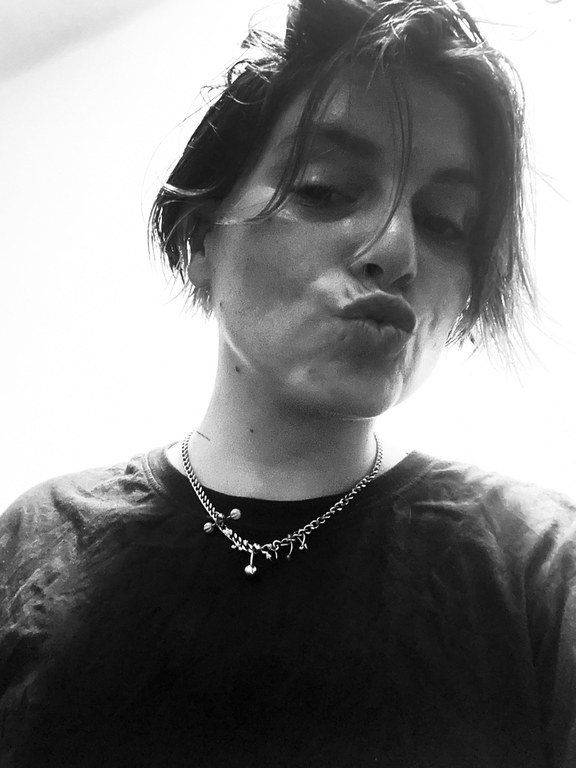 Zirt zart Cris 3-TB.jpg