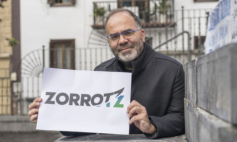 'Zorrotz' hedabide digitala sortu dute