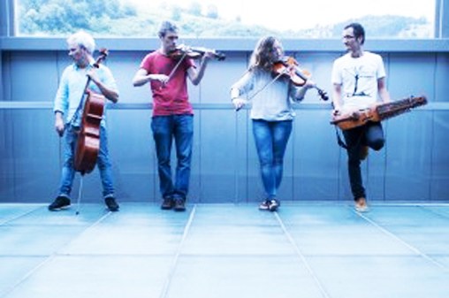 Alos Quartet zuzenean ikusi nahi duzu? Alos Quartet zuzenean ikusi nahi duzu?