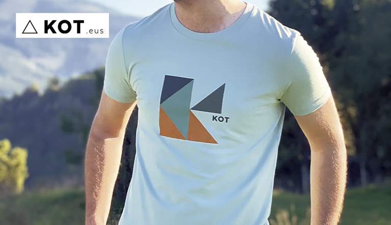 KOT MARKAKO KAMISETA ZURETZAT! KOT MARKAKO KAMISETA ZURETZAT!