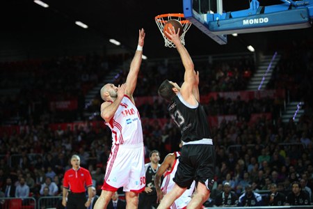 Lagun Aro eta Bilbao Basketen biserak eta elastikoak eskuratu nahi al dituzu? Lagun Aro eta Bilbao Basketen biserak eta elastikoak eskuratu nahi al dituzu?