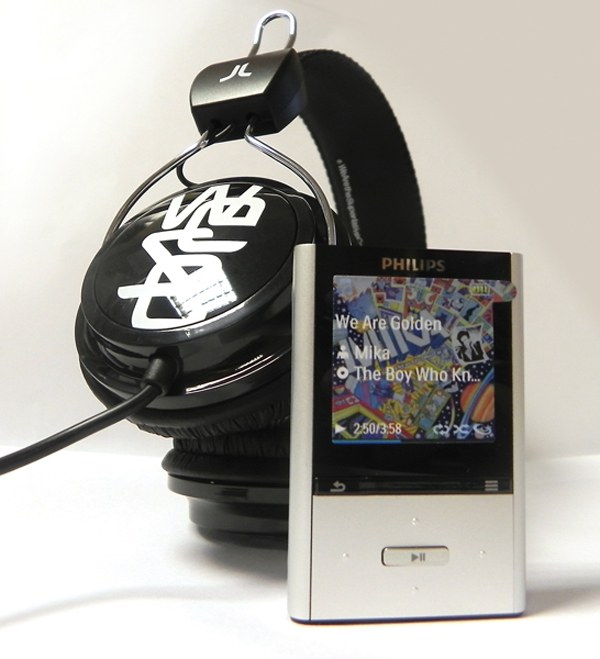 MP3 bat eta kaskoak irabazi nahi? MP3 bat eta kaskoak irabazi nahi?
