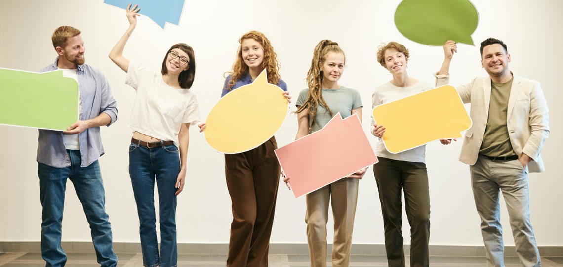 EGUNEROKOTASUNEAN ERABILTZEKO ESAERA ZAHARRAK