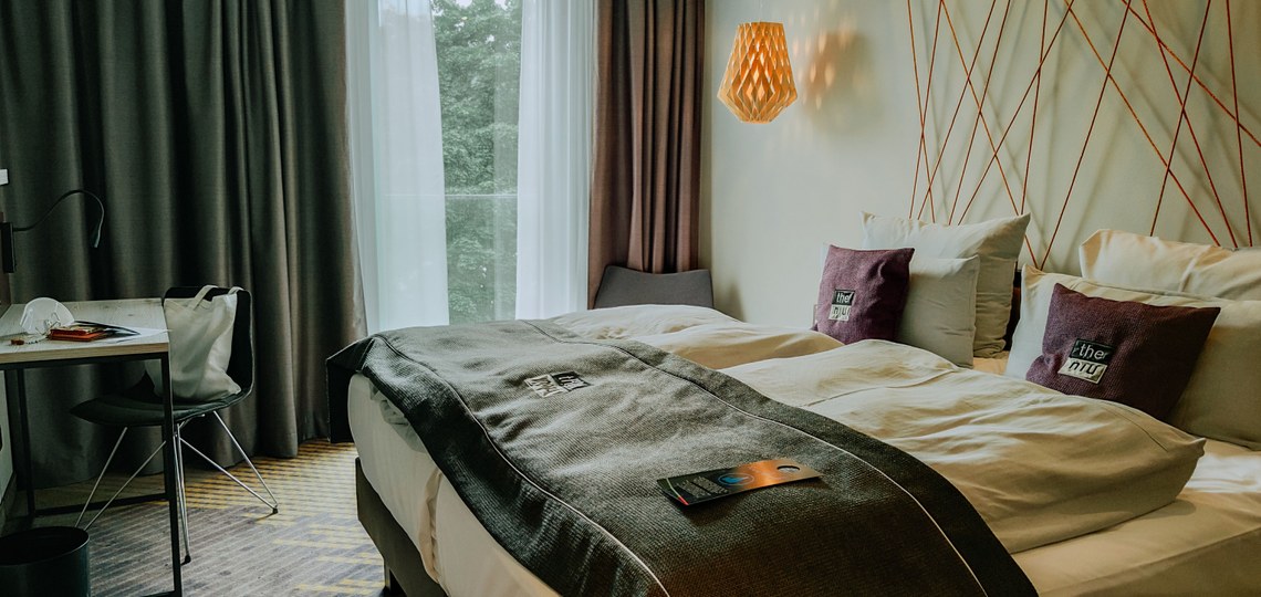 Hotel batera iristean egiten dituzun gauzak