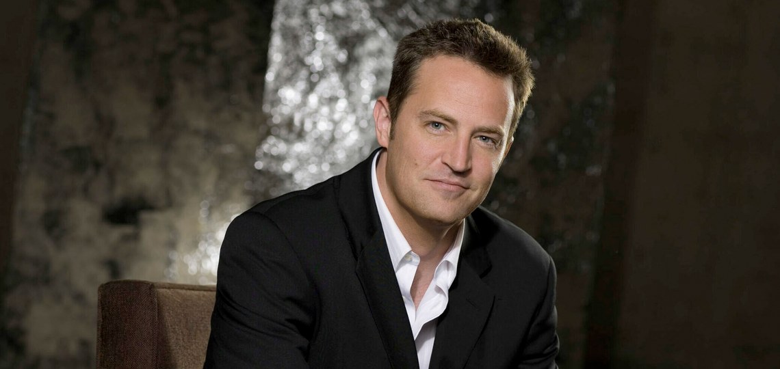 'Friends' telesaileko Matthew Perry aktoreari buruzko dokumentala argitaratuko du Netflixek